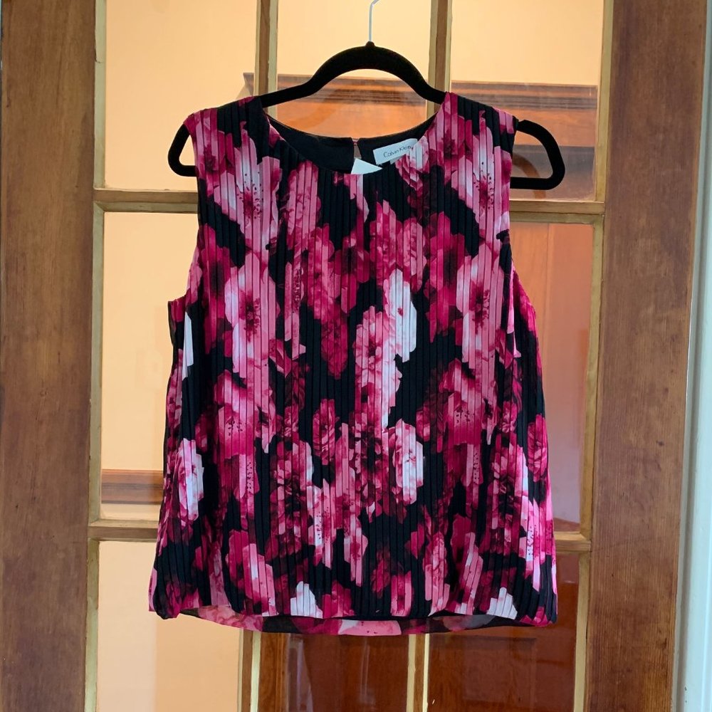 Polished Calvin Klein blouse